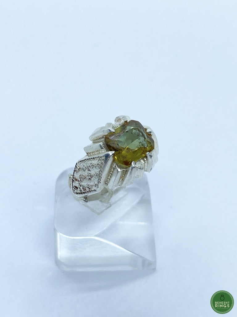 Alexandrite petite ring - Behesht Rings
