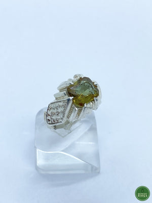 Alexandrite petite ring - Behesht Rings
