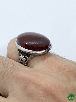 Dark red Yemeni Agheegh Ring - Behesht Rings