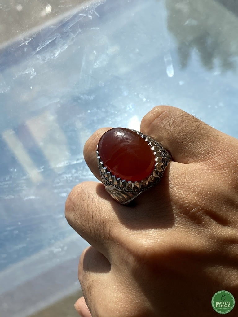 Shining Red Yemeni Agheegh ring - Behesht Rings